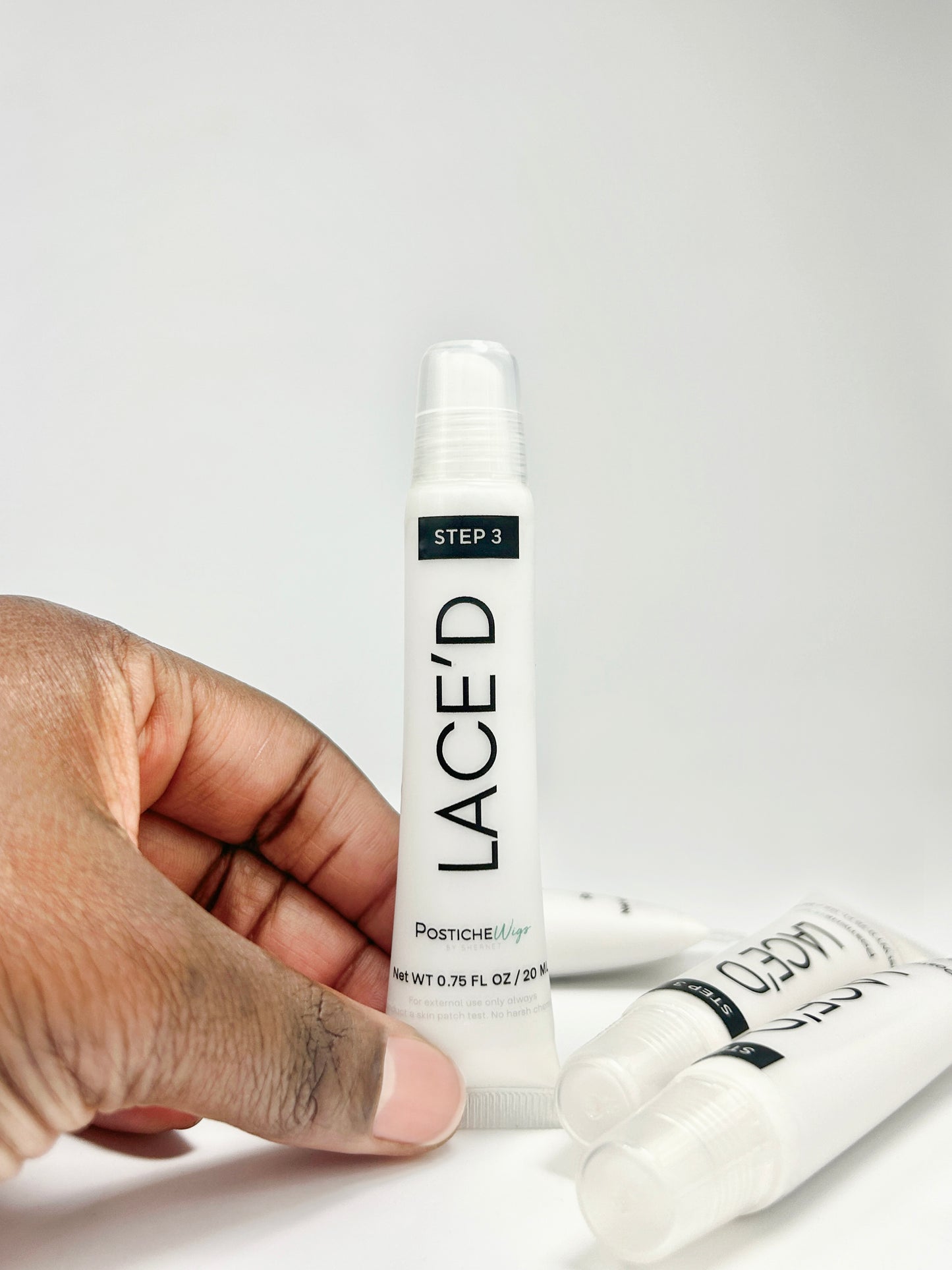 Lace'D Glue
